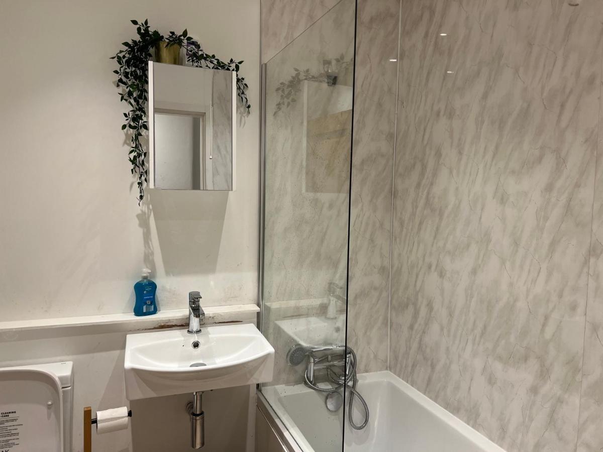 דירות לונדון Entire Flat Near Kings Cross מראה חיצוני תמונה