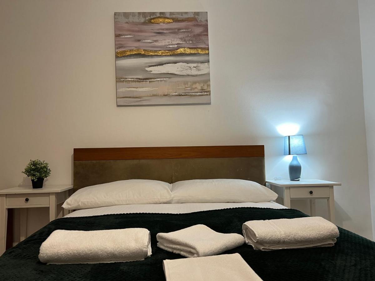דירות לונדון Entire Flat Near Kings Cross מראה חיצוני תמונה